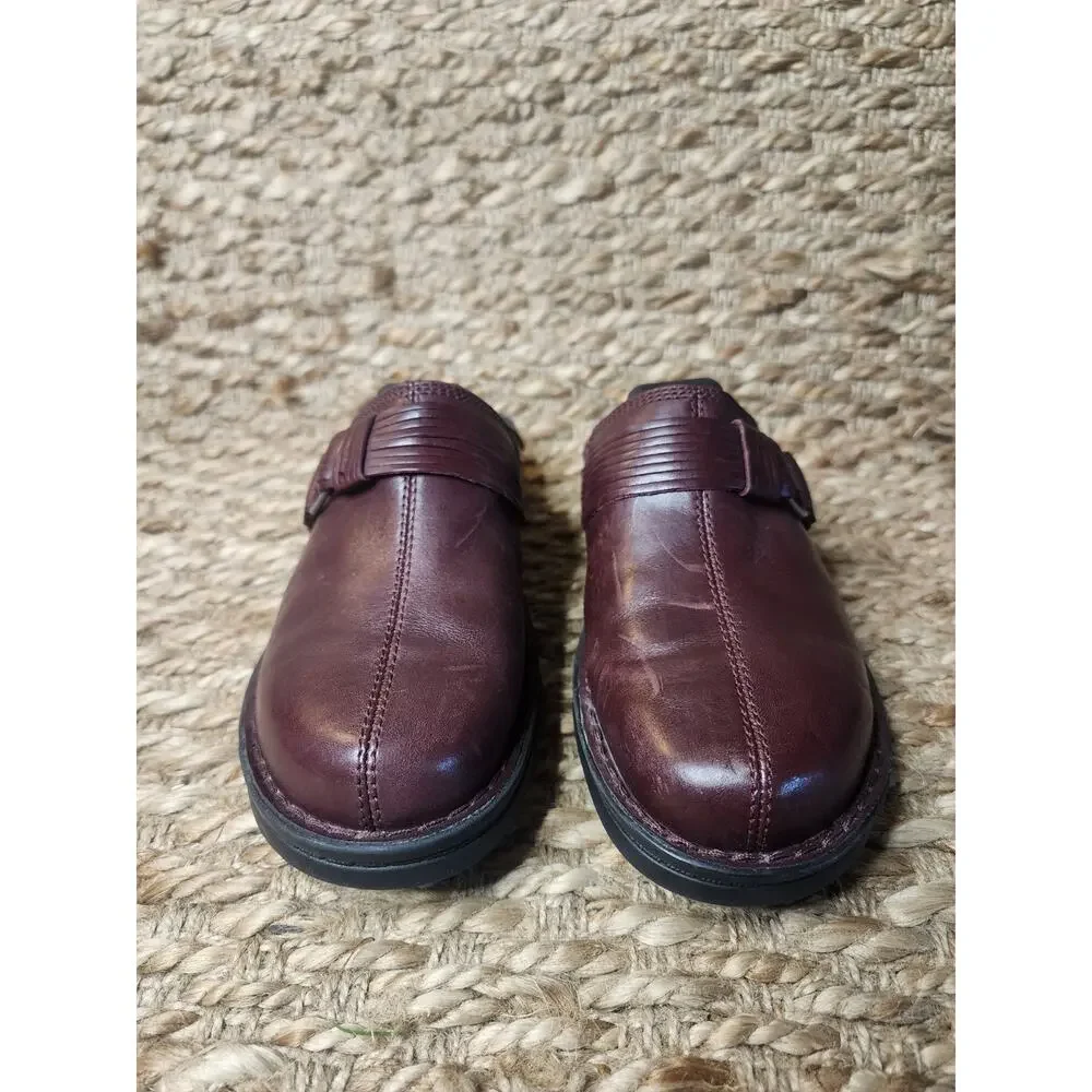 Clarks Burgundy Red Leather Patty Lorene Slip On Mule Clogs Size 7M